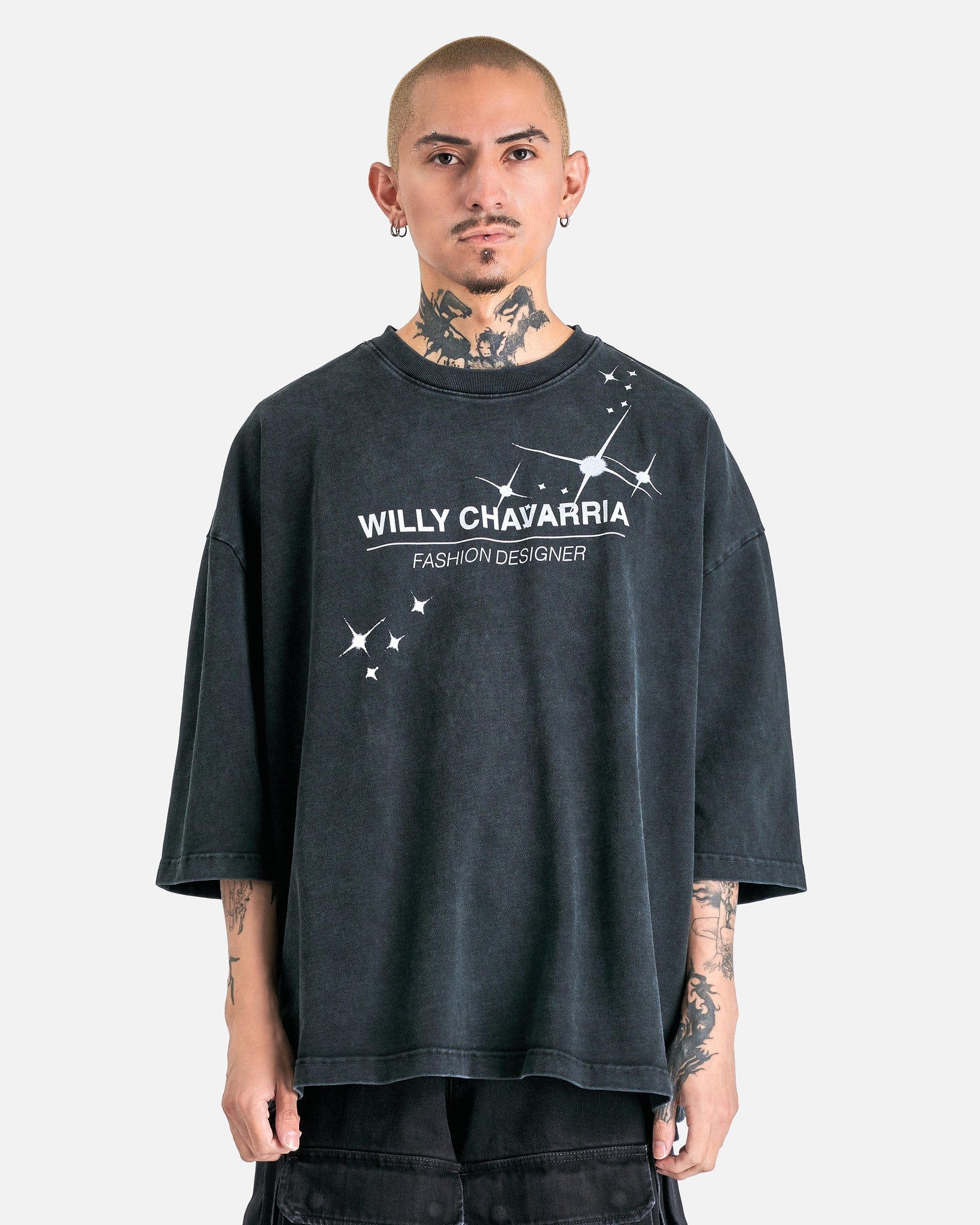 トップス WILLY CHAVARRIA SS BUFFALO T EMBROIDERY Willy Chavarria Fashion Designer Buffalo T-Shirt - Black | Garmentory