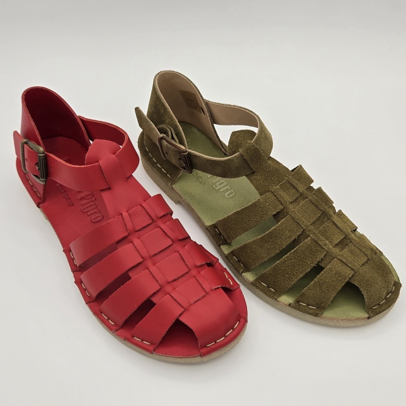 Punto Pigro Fisherman Sandal - Olive/Green Suede/Red