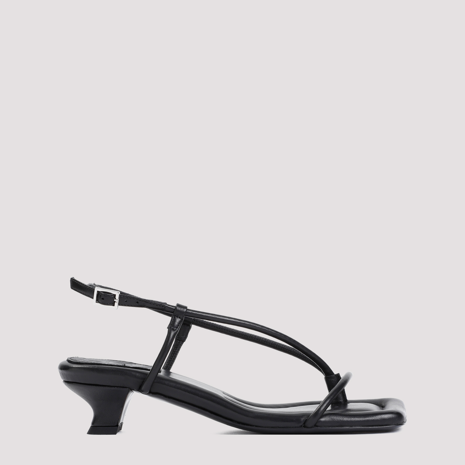 【関税込み】By Malene Birger ブラック Tevi ヒールサンダル By Malene Birger Tevi Sandals - Black | Garmentory
