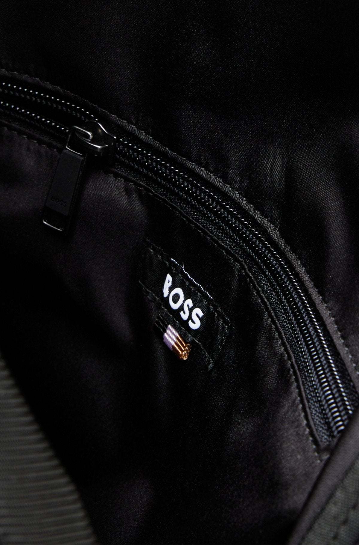 Hugo Boss Men display picture 1