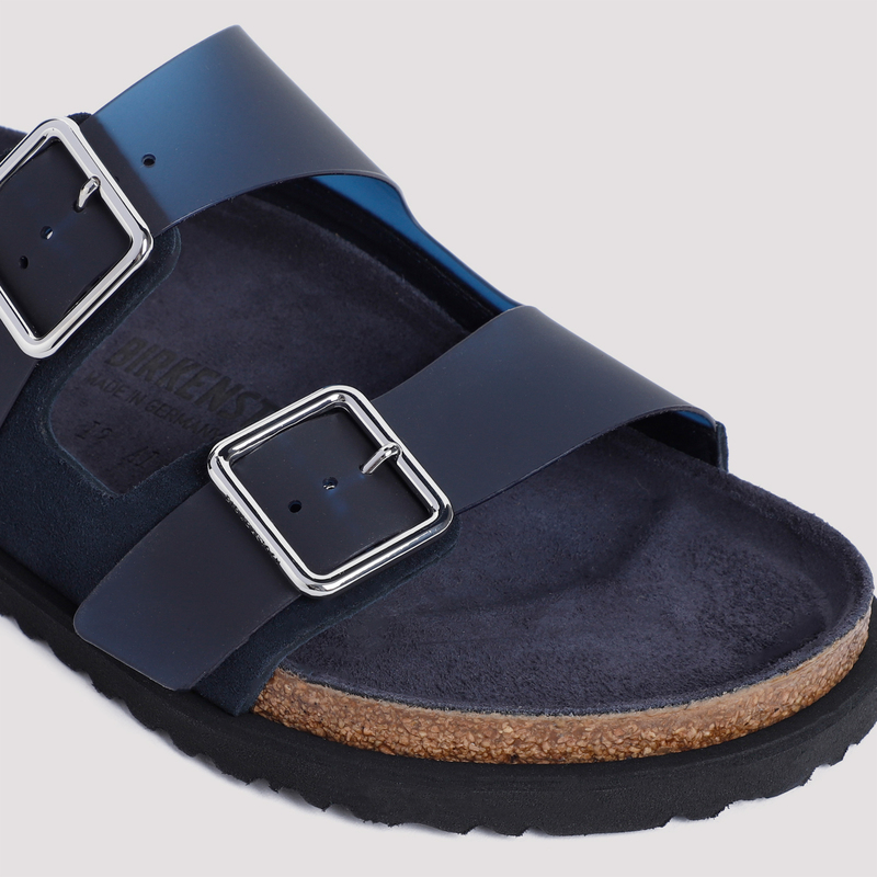 サンダル BIRKENSTOCK Birkenstock 1744 Arizona Leather Sandals Birkenstock 1744 Arizona Sandals - DARK NAVY | Garmentory