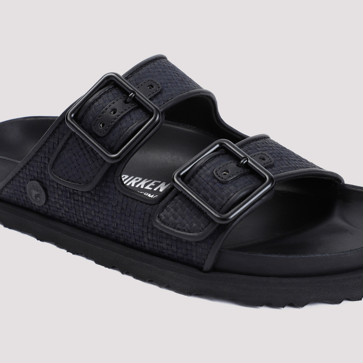 サンダル BIRKENSTOCK Birkenstock 1744 Arizona Leather Sandals Birkenstock 1744 Arizona Leather Sandals - Black | Garmentory
