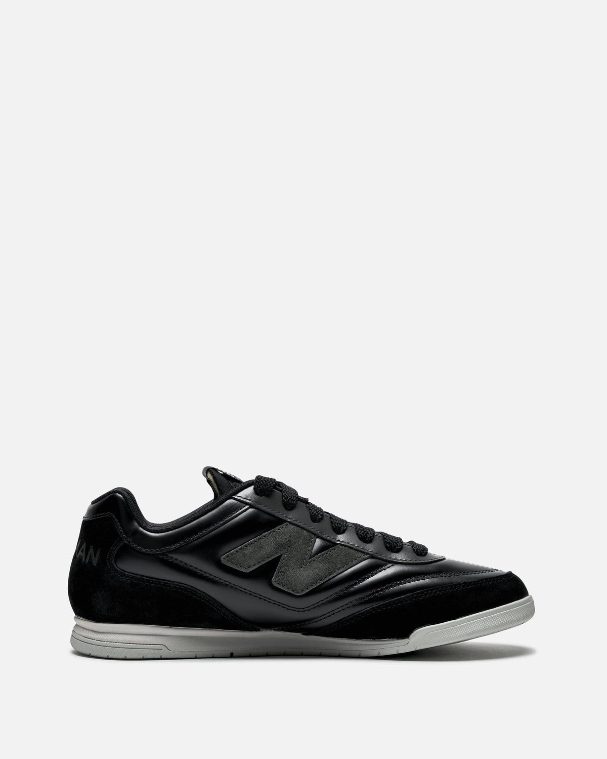 New Balance ×JUNYA WATANABE URC42 black JUNYA WATANABE x New Balance URC42 Sneakers - Black | Garmentory