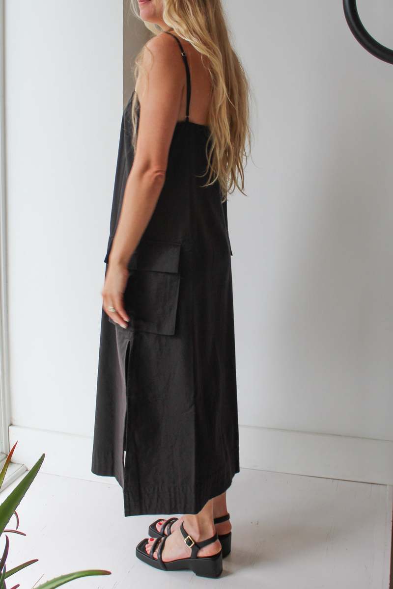 Find Me Now Cargo Tie Midi Dress Find Me Now Cargo Tie Midi Dress