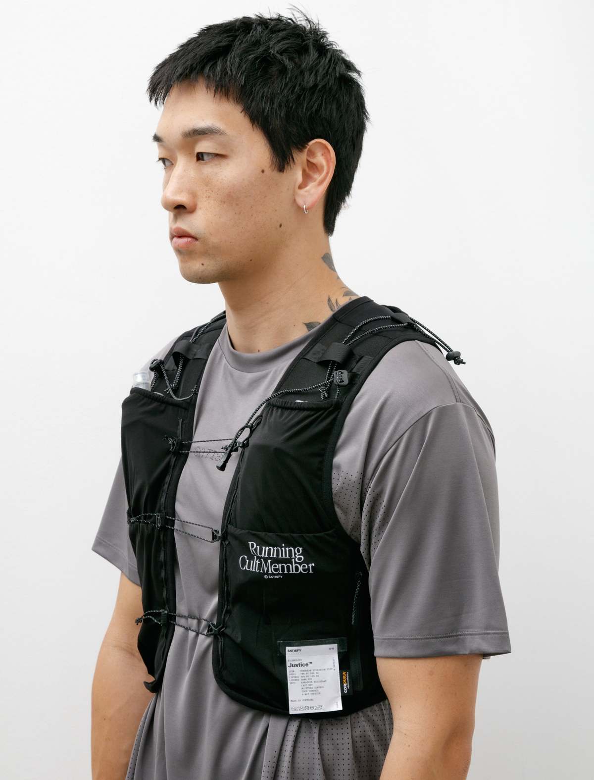 Satisfy Justice Cordura Hydration Vest 5L - Black | Garmentory