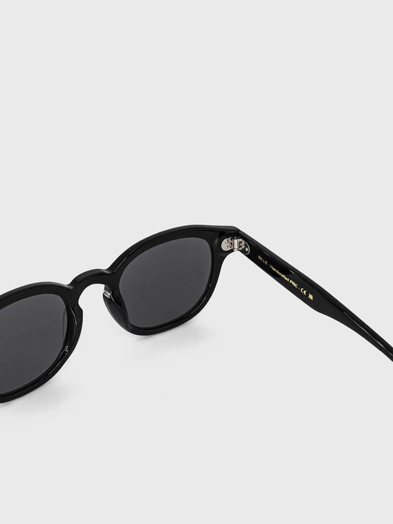 MESSY WEEKEND Bille Sunglasses - Grey/Black