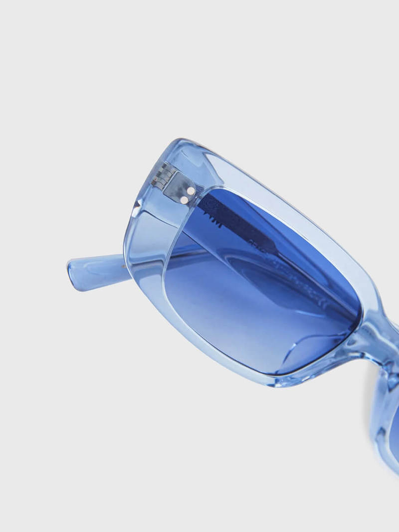MESSY WEEKEND Grace Sunglasses - Blue/Crystal MESSY WEEKEND Grace Sunglasses - Blue/Crystal