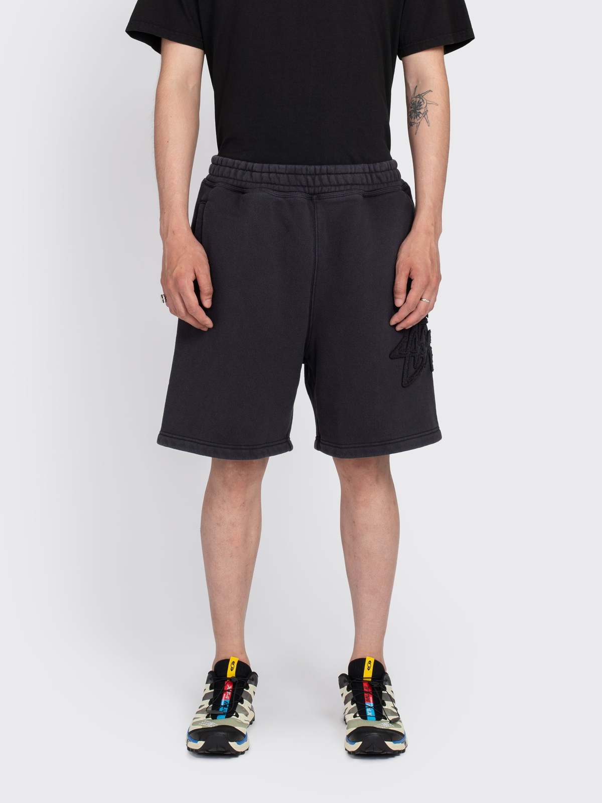パンツ STUSSY FLEECE SHORT TONAL APPLIQUE Stussy Tonal Applique Fleece Short | Garmentory