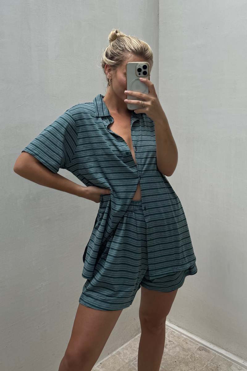 Bahhgoose Cha Button Up