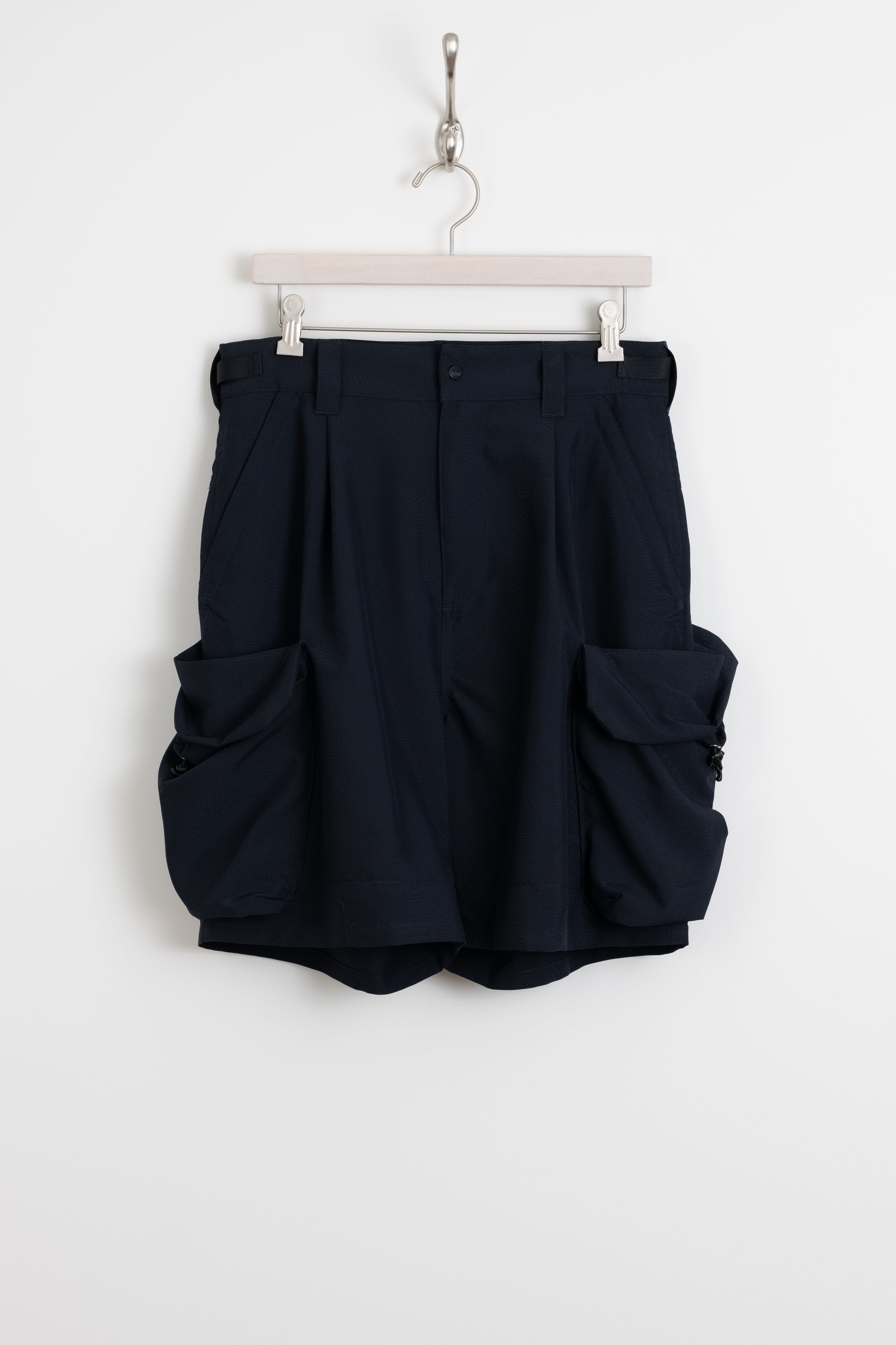最終値下げmeanswhile Luggage Cargo Shorts Meanswhile Luggage Cargo Shorts - Navy | Garmentory