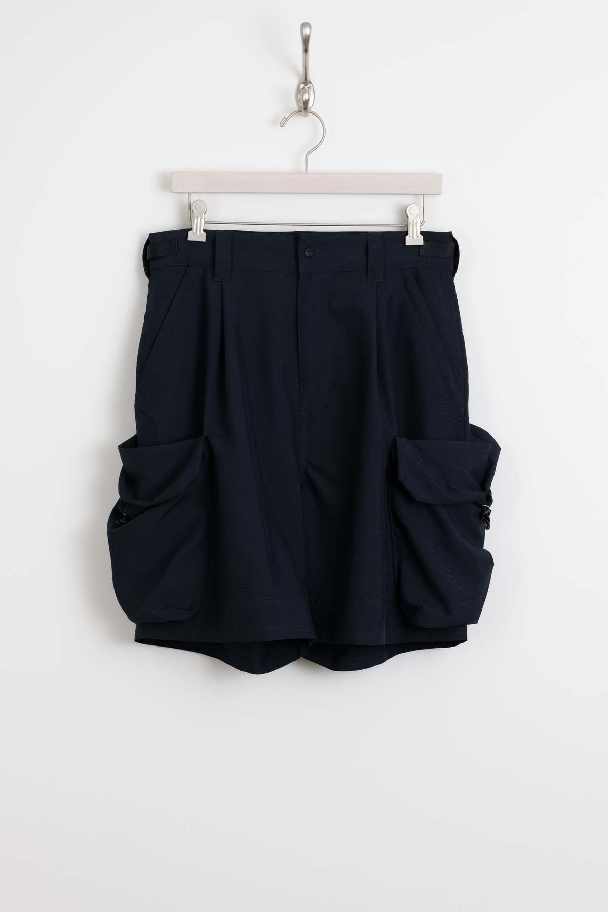 最終値下げmeanswhile Luggage Cargo Shorts Meanswhile Luggage Cargo Shorts - Navy | Garmentory