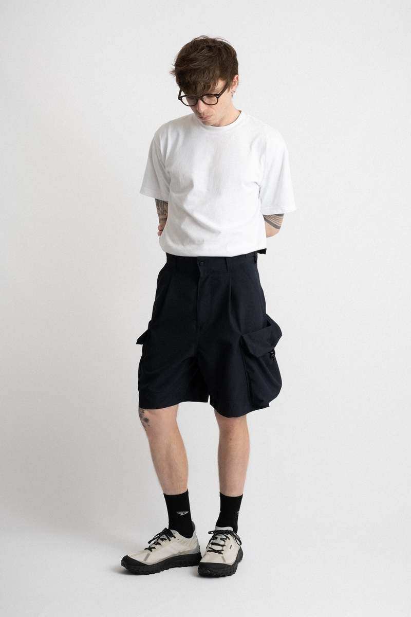 Meanswhile Luggage Cargo Shorts - Navy | Garmentory