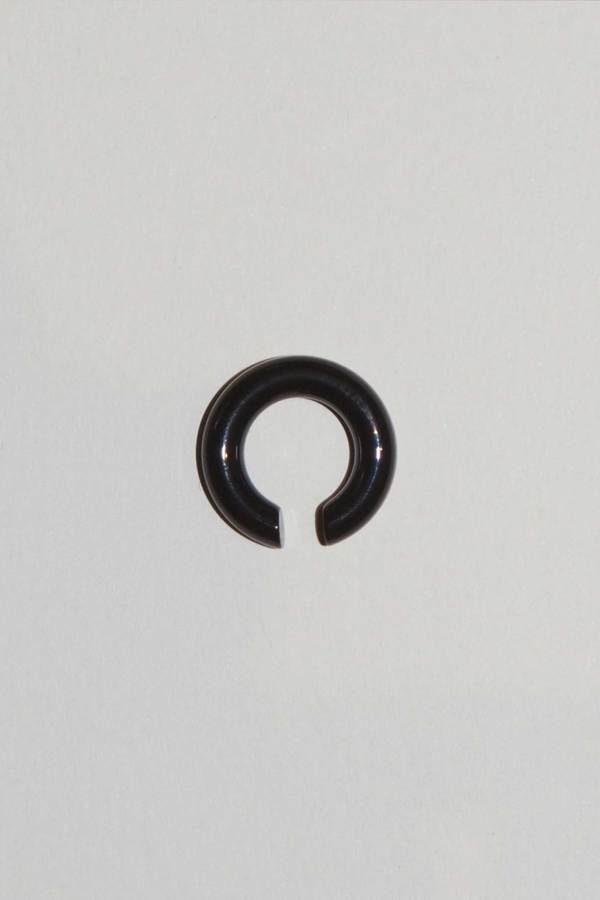 Saskia Diez Bold Earcuff - Onyx