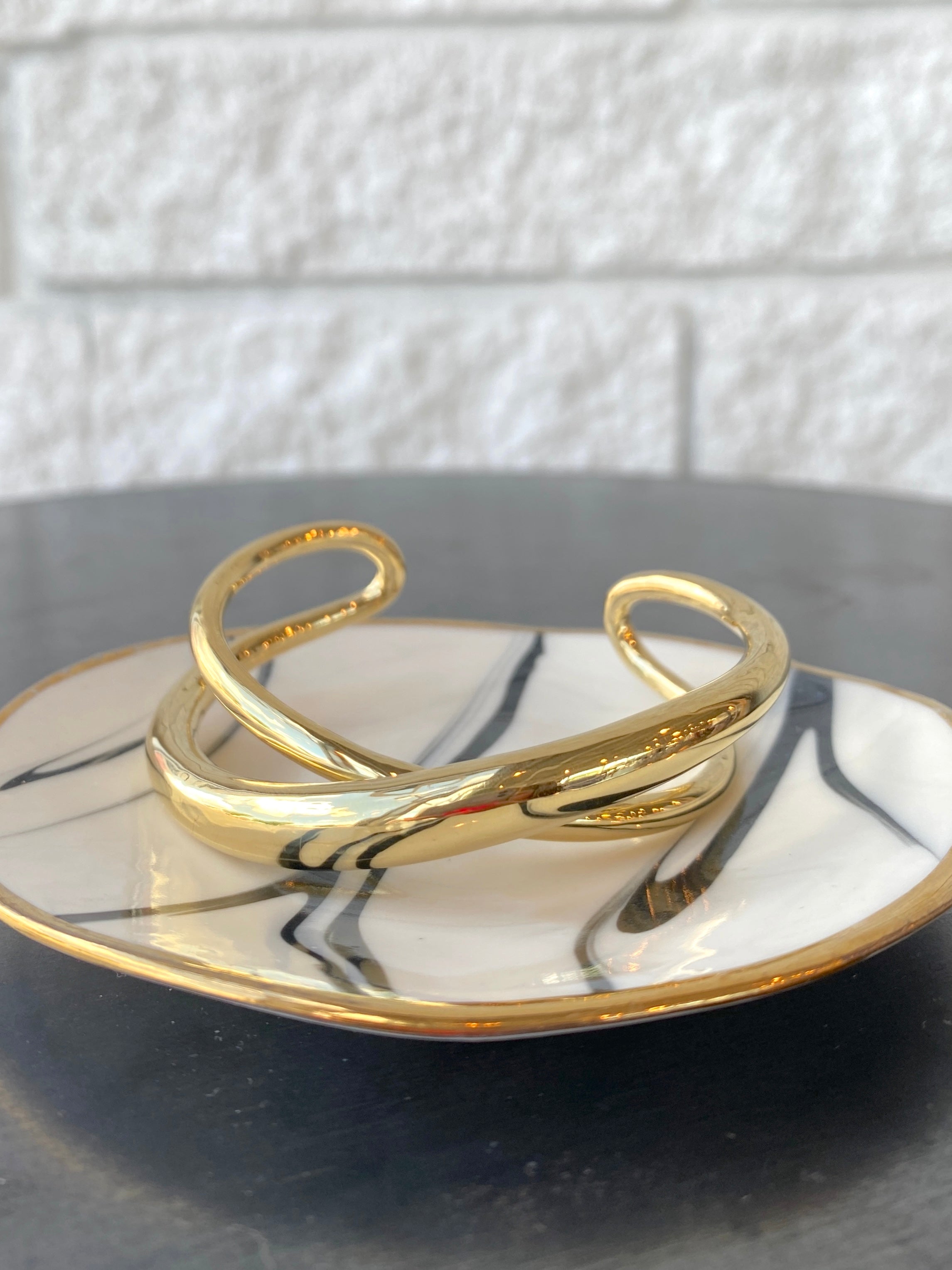 【Gabriela Artigas】Twisted Twin Cuff Great Twisted Ear Cuff | Gabriela Artigas + CO