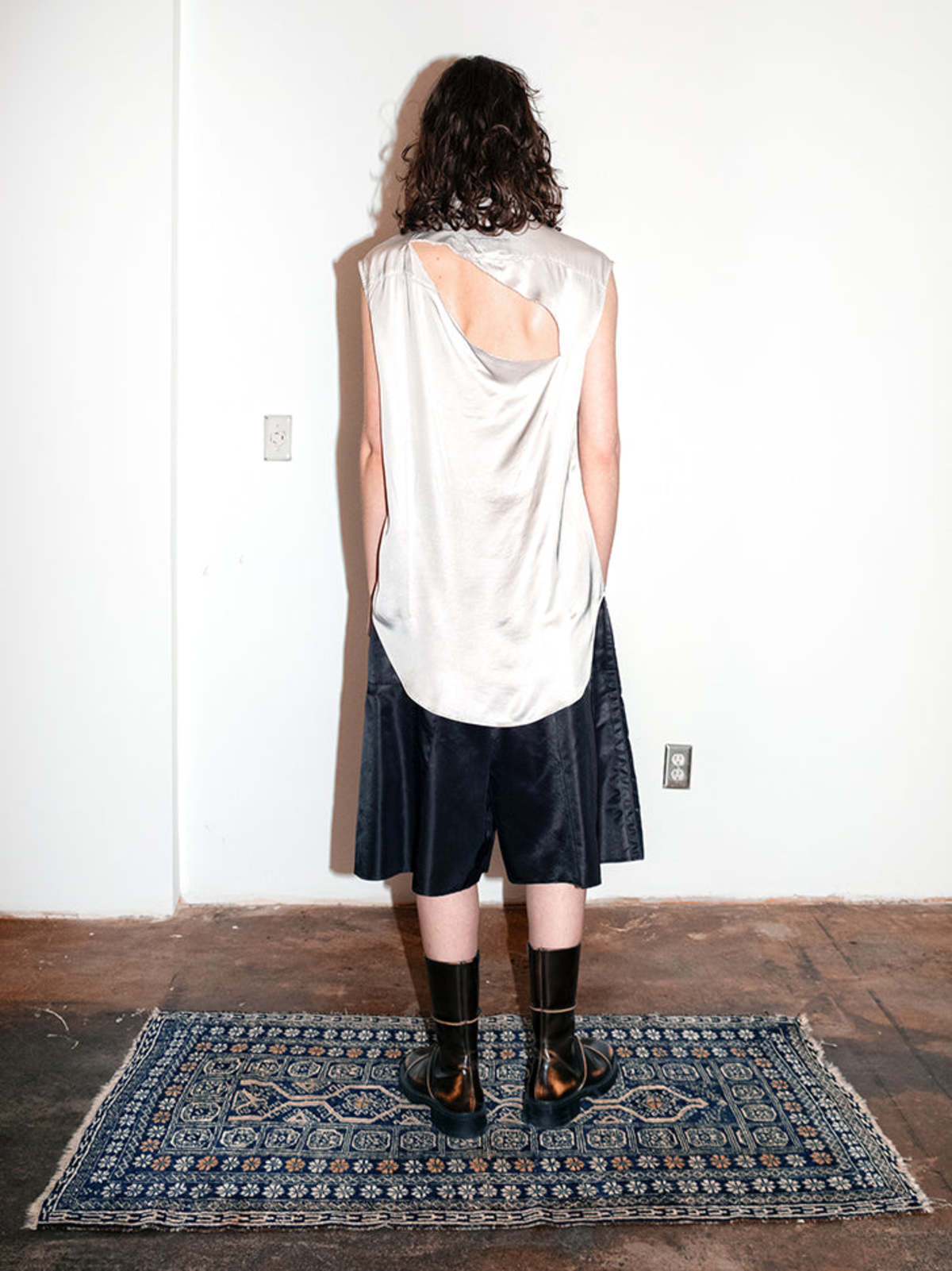 トップス MM6 Maison Margiela Cutoff Denim Top MM6 Maison Margiela White Tops | Shopbop