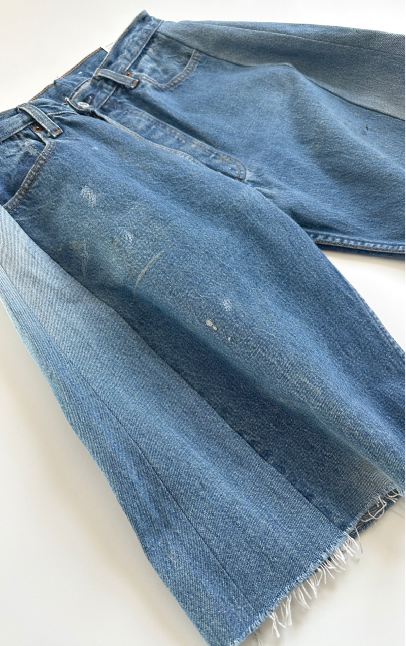 ショートパンツ B SIDES 'Vintage Lasso' bermuda shorts Light Blue B Sides Vintage Lasso Short in Vintage Indigo Curated at