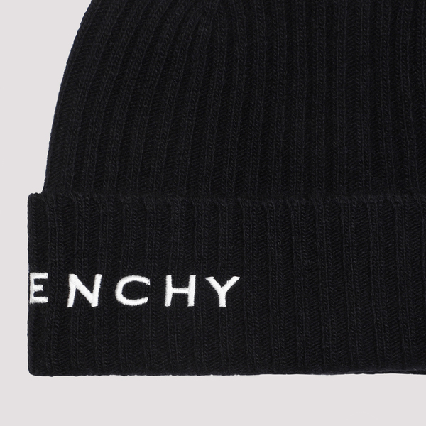 GIVENCHY 4G Beanie Black/White/Ivory/Black Garmentory