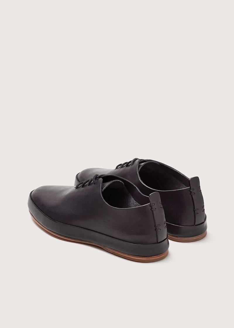 FEIT Hand Sewn Court - Black