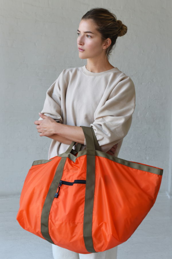 8.6.4 Nylon Weekender Bag - Orange/Coyote