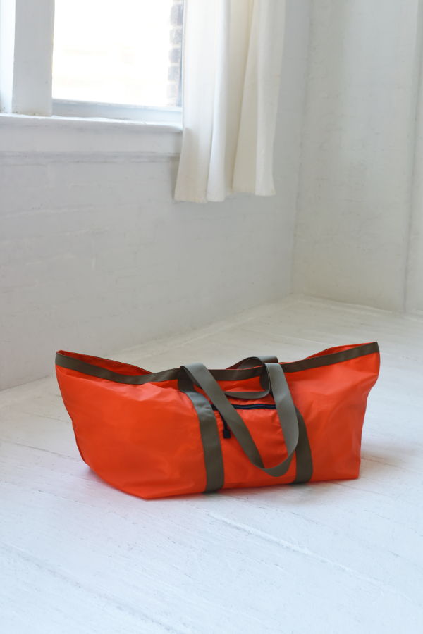 8.6.4 Nylon Weekender Bag - Orange/Coyote