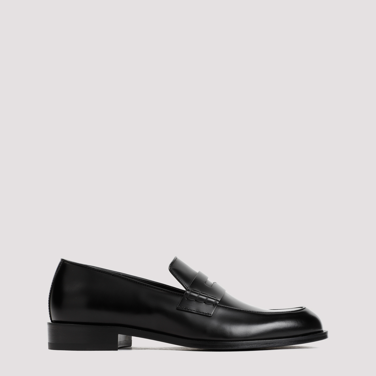 Giorgio Armani Bull Leather Loafers - Nero | Garmentory display picture 3