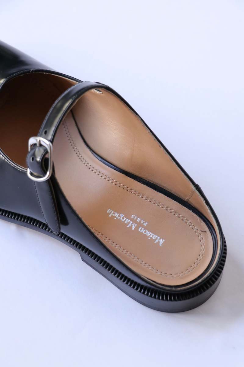Maison Margiela Tabi City Mary Jane Mule - Black | Garmentory