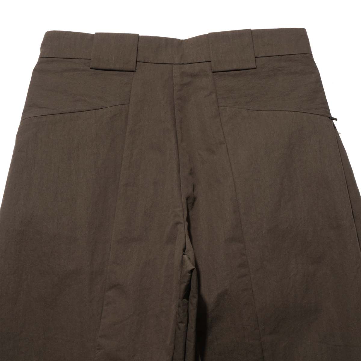 Common Divisor Basel Triple Pleat Pants - Coffee | Garmentory