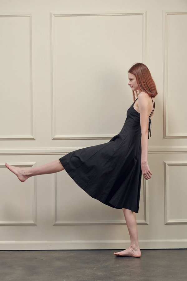 amente Tie Back Midi Dress - Black on Garmentory