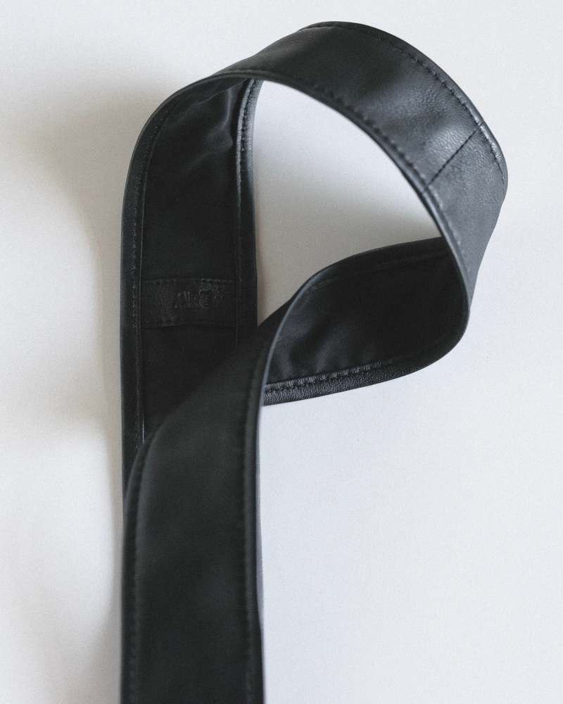 ARE Studio Dusk Scarf - Black