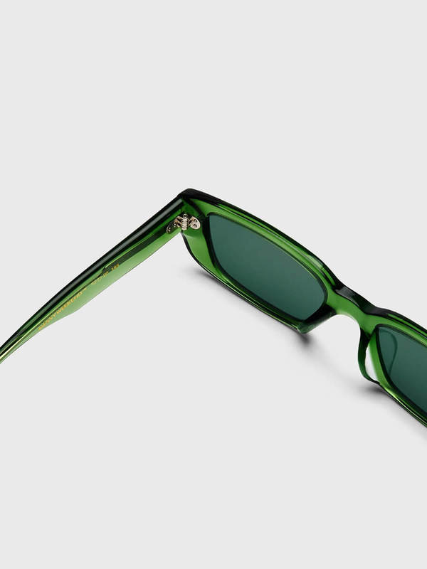 MESSY WEEKEND Grace Sunglasses - Green/Crystal