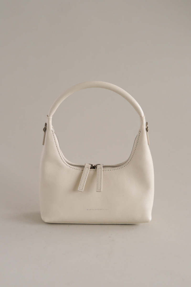 [Margesherwood] / ☆ HOBO MINI / beige crinkle Jual Tas Branded Margesherwood Ori - Hobo Mini - Khaki Beige