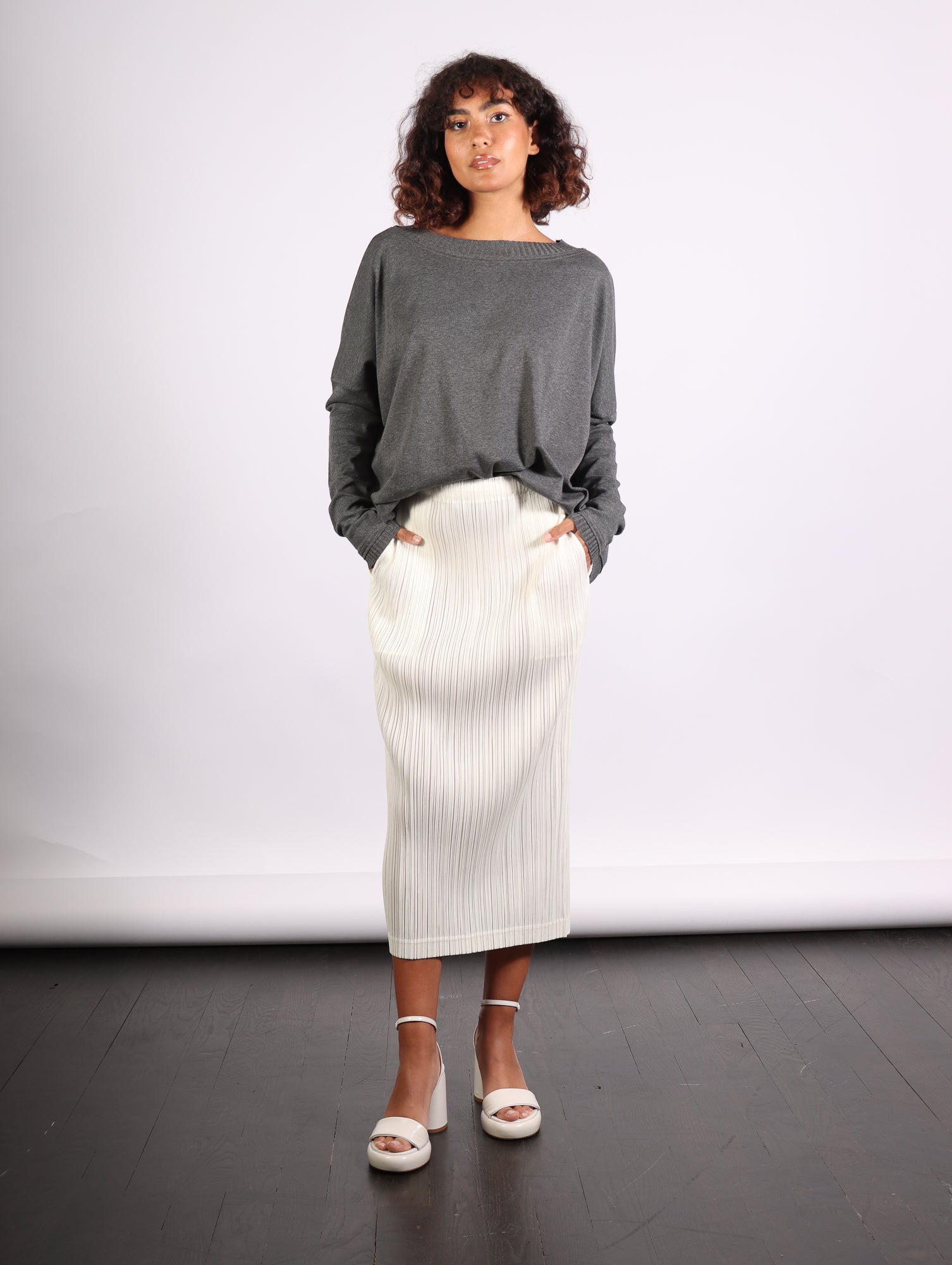 スカート ISSEY MIYAKE WHITE MIDI SKIRT White Pressed Form Midi Skirt by ISSEY MIYAKE on Sale