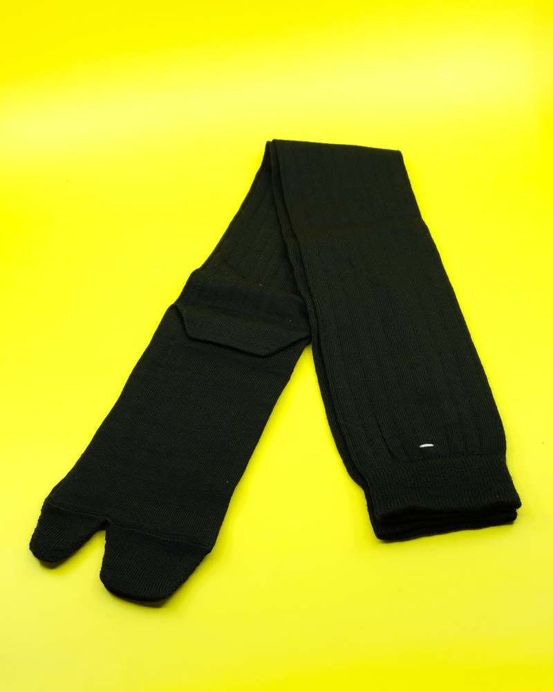 MAISON MARGIELA | TABI-TOE SOCKS BLACK 足袋ソックス 黒 Maison Margiela - Tabi Socks | HBX - Globally Curated