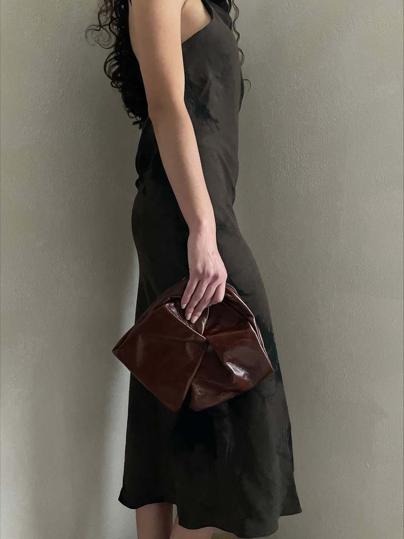 Ceres Monae Twist Bag - Burgundy