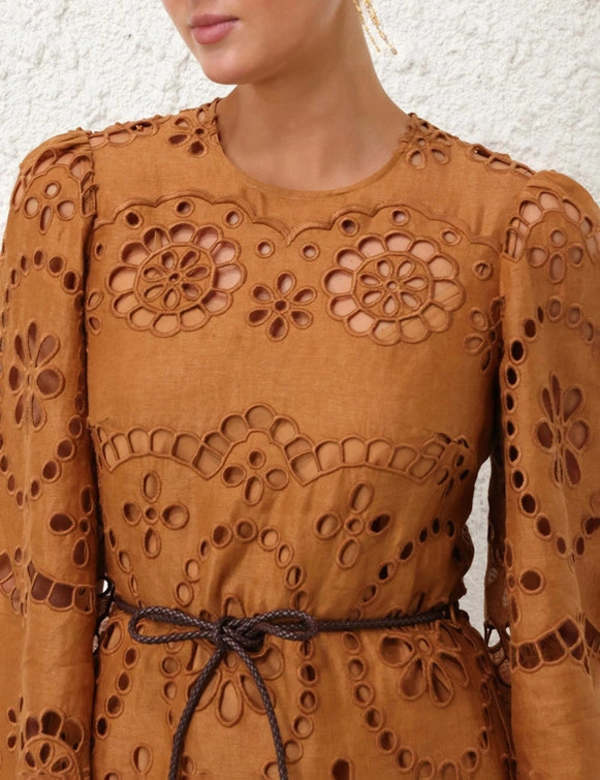 Pop Embroidered Midi Dress - Tan