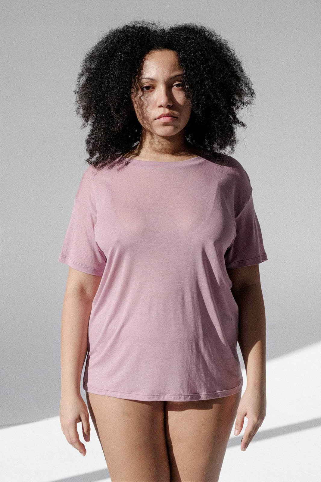 BLUE DENIM SCRAP LOOSE TEE IN WHITE