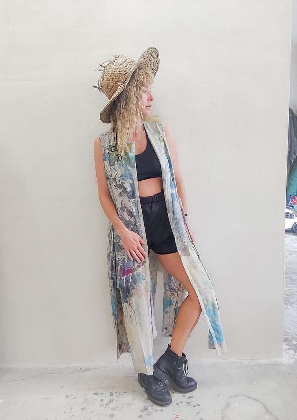 Berenik HANDPAINTED LONG SLEEVELESS DRESS - creme painted