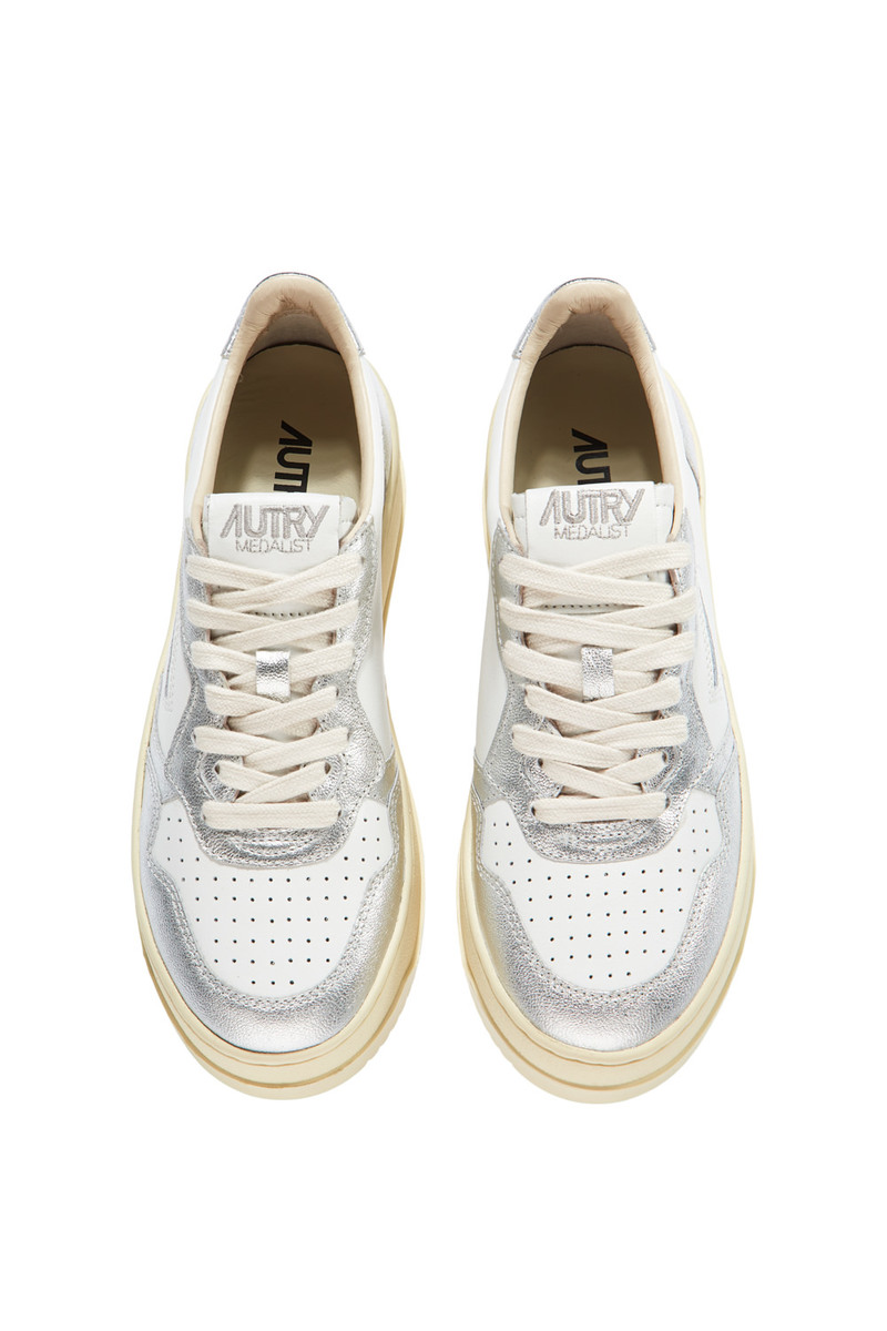 スニーカー Autry PLATFORM LOW WOM LEAT/LEAT WHT/SILVER White Autry Platform Low Leather Sneaker - White Silver | Garmentory