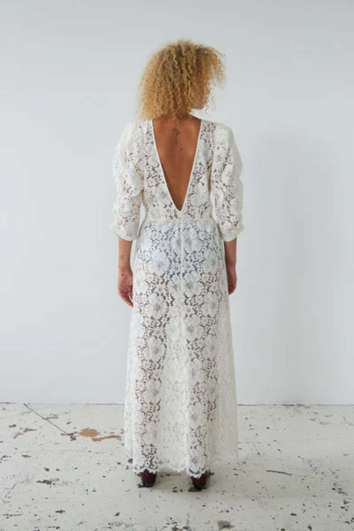 lace long sleeves wedding dress Long Sleeve Applique Crepe Button Back Lace Dress main image 1