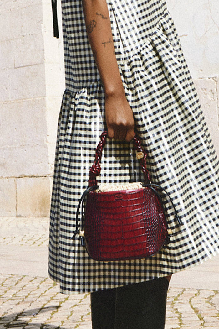 トートバッグ Ganni Bou Bucket Mini Purse - Ganni - Leather - Burgundy Ganni Bou Bucket Mini Purse - Leather - Burgundy In Black