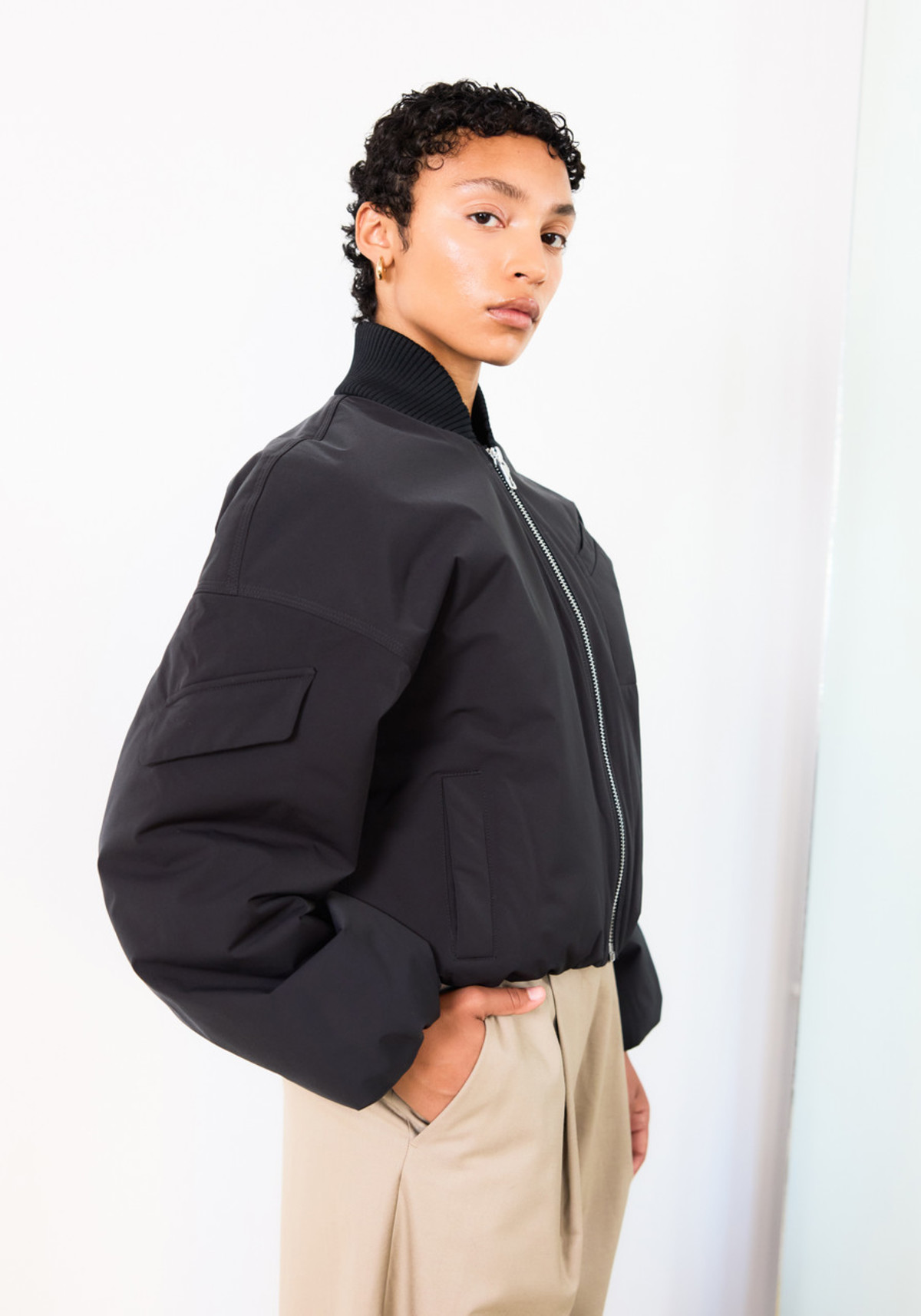 【関税＆送料込み】Ganni Nylon Short Bomber Jacket Ganni Short Oversized Bomber Jacket | italist