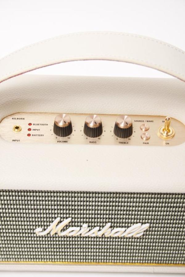 Marshall Kilburn Cream Speaker Marshall Kilburn Cream Speaker