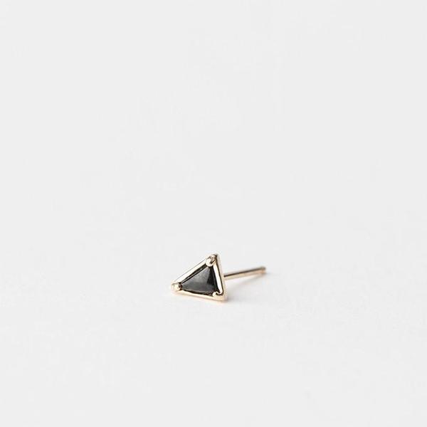 Mociun Triangle Single Stud - Black Spinel Mociun Triangle Single Stud - Black Spinel