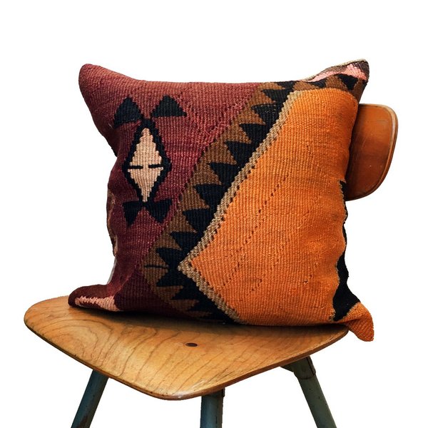Amber Vintage Kilim Pillow Cover Amber Vintage Kilim Pillow Cover