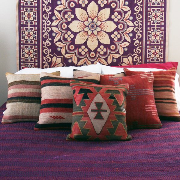Valiente Goods Antonia Reversible Mexican Woven Tapestry Valiente Goods Antonia Reversible Mexican Woven Tapestry