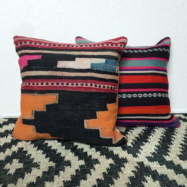 Bari Vintage Kilim Bari Vintage Kilim