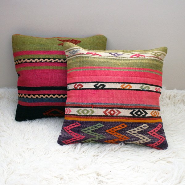 Ece Vintage Kilim Ece Vintage Kilim