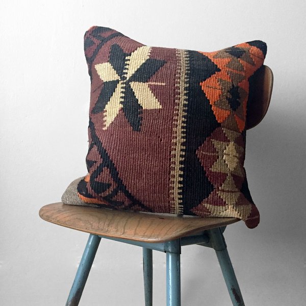 Gale Vintage Kilim Pillow Cover Gale Vintage Kilim Pillow Cover