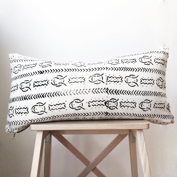 Valiente Goods Lumbar Mud Cloth Pillow No.09 Valiente Goods Lumbar Mud Cloth Pillow No.09