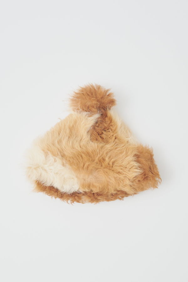 CAWLEY STUDIO Cow Sheepskin Bobble Cap - Cow